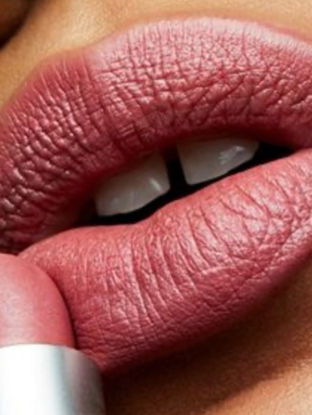 MAC Satin Lipstick Brave-Original formula-NEW DISCONTINUED